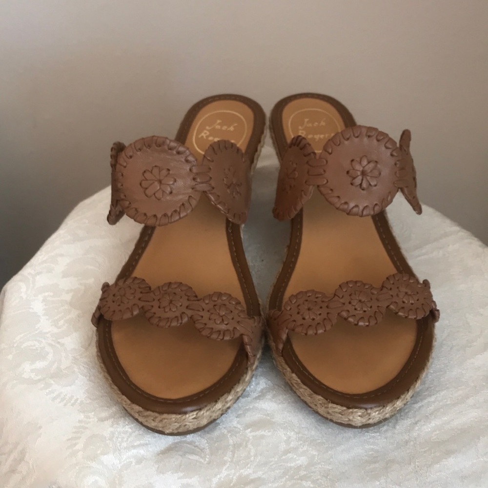 Jack Rogers ONLINE NOW Shelby Wedge! 💐